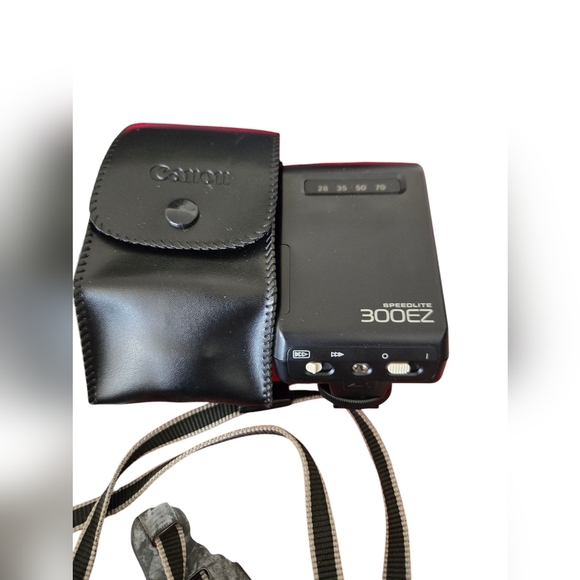 Vintage 1990s Canon EOS 300EZ Speedlite 630 Camera with Black Finish EUC - Picture 4 of 8